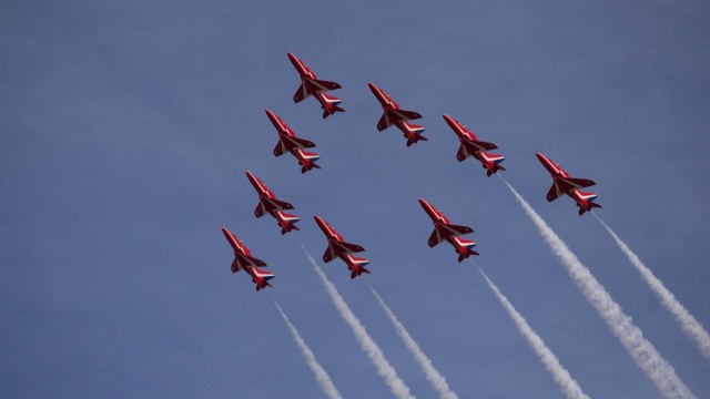 611 Squadron members spoke about opportunities in the Forces at Southport Airshow – In Your Area